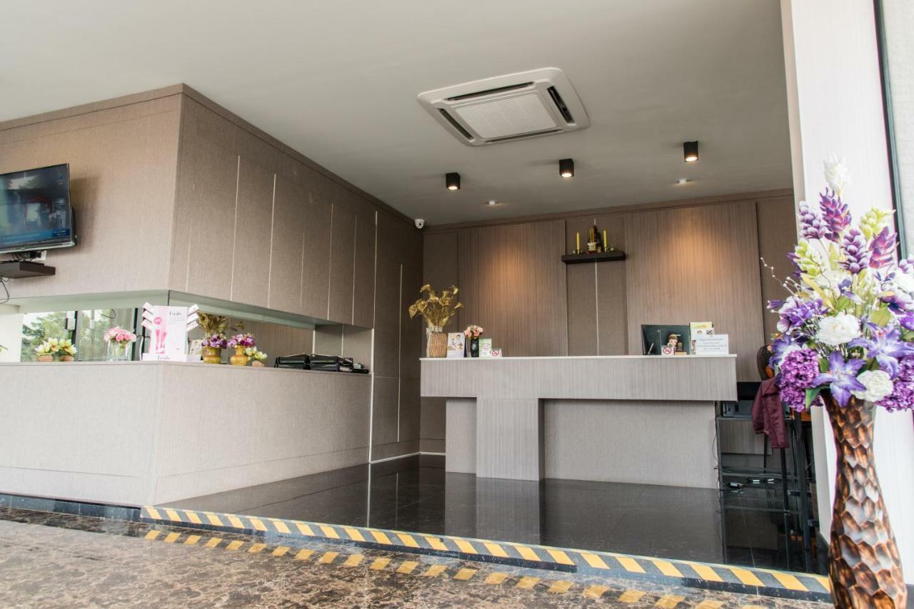 Trimm Hotell Chanthaburi Eksteriør bilde