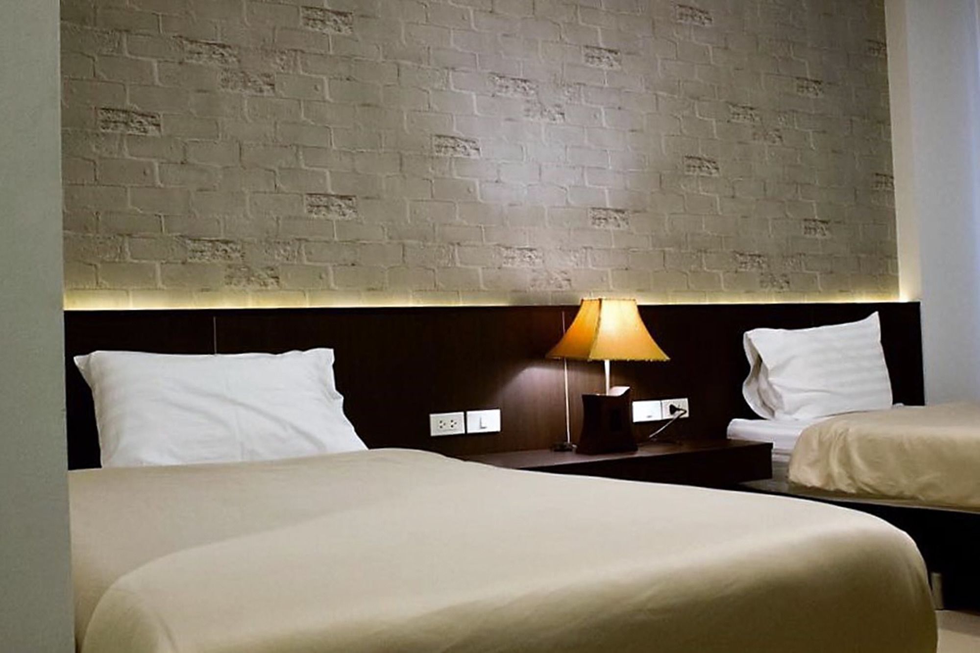Trimm Hotell Chanthaburi Eksteriør bilde